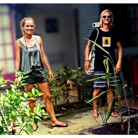 Apartamento Gili Bong Gili Trawangan Exterior foto